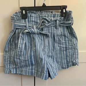 American Eagle striped denim shorts with belt size 8